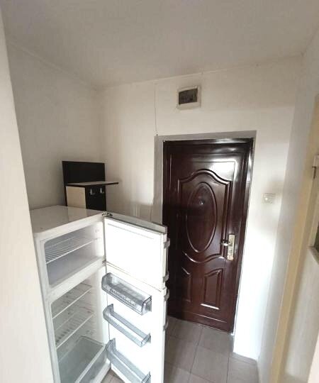 Titan, Lucretiu Patrascanu stradal 2 minute metrou