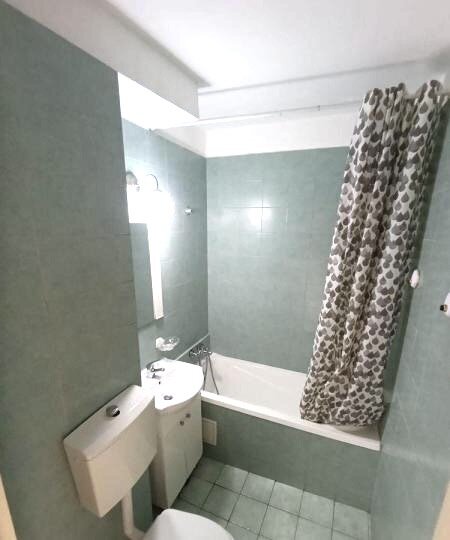 Titan, Lucretiu Patrascanu stradal 2 minute metrou